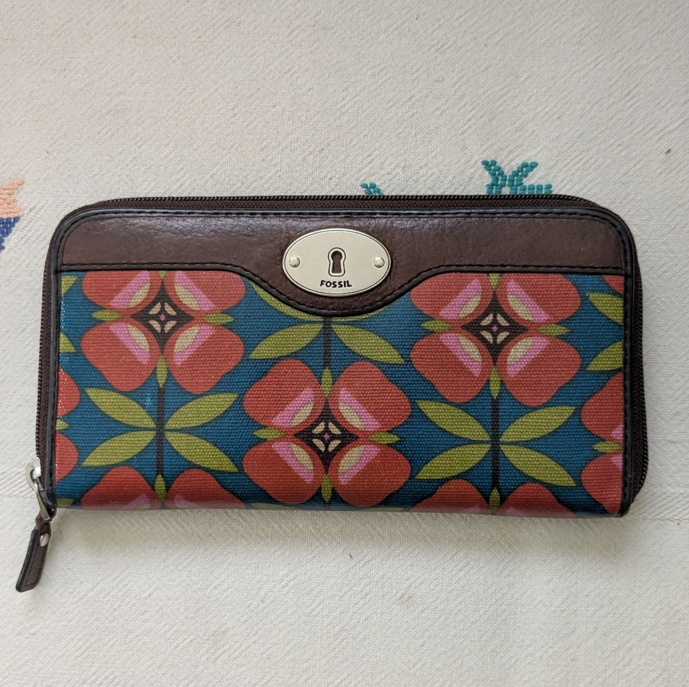 Fossil Multicolor Floral Zip Wallet - Teal, Coral & Olive